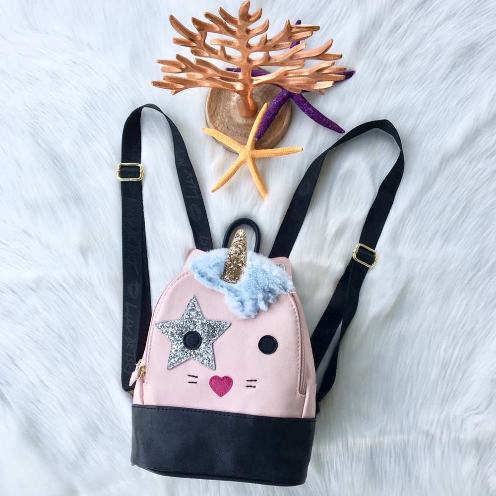 🦄NWT🦄 Betsy Johnson 🦄Union🦄Backpack - Picture 3 of 9